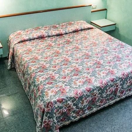 Le Petit טורינו