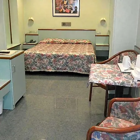 Hotel Le Petit