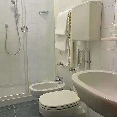Le Petit Hotel