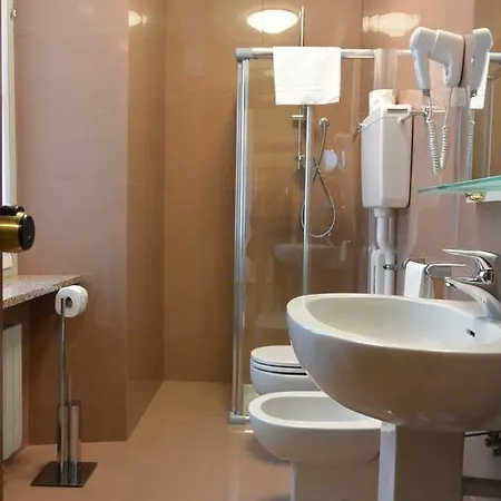 Le Petit Turín