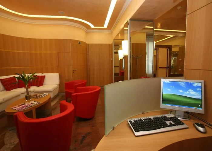 Le Petit 3* Турин