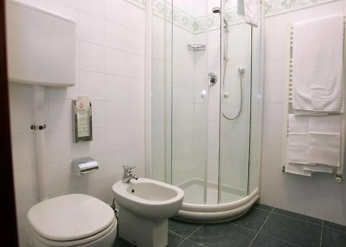 Le Petit 3* Турин