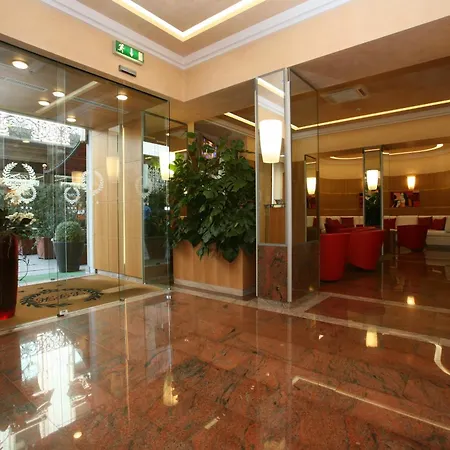 Hotel Le Petit
