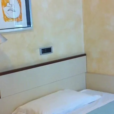 Le Petit Hotell 3*