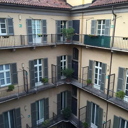 Le Petit Hotel 3*
