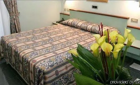 Hotel Le Petit 3*