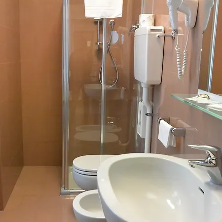 Le Petit Отель Турин